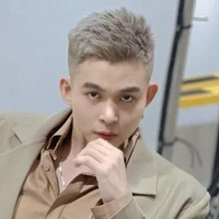 JUN PHẠM