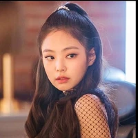 Kim Jennie-em