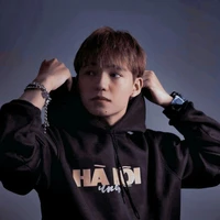 Tân Hạc(thik Hương