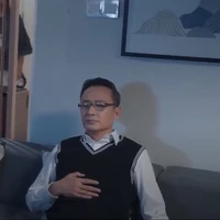 Bố của Đồng Dao