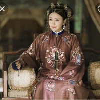 Hoàng Hậu