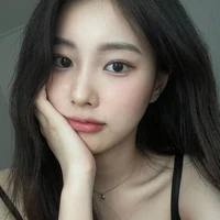 Kang Hyewon