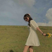 Uri - thư kí của Scor