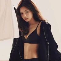 Kim Jennie - Nhân cách thứ 2