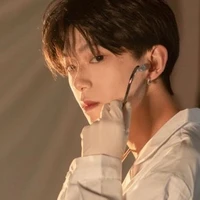 Lý Triệu Thiên (ba hắn )