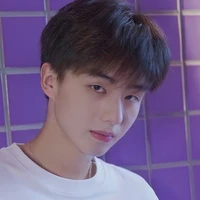 Lý Triệu Phong  (Hắn )