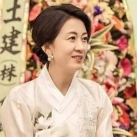 Mẹ Jisoo