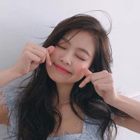 Kim Jennie _ cô