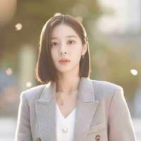  Jin young seo [bạn thân của Shin HaRi]