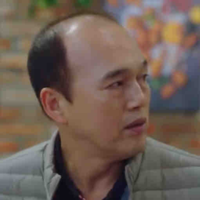 Bố Hari