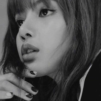 Lalisa Manobal