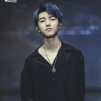 Vương Tuấn Khải _ kai