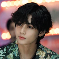 Kim Taehyung (V)