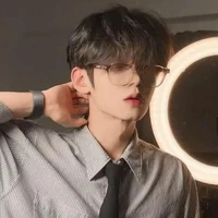 Linh Hoàng Bảo Bình @Aqu