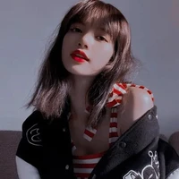Lalisa Manoban (cô)