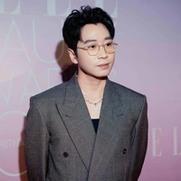 Hoàng Khoa [ Karik ] _ anh