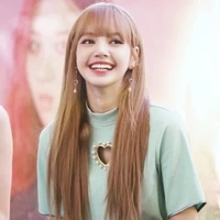 LaLisa Manoban(cô)