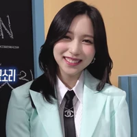 Myoui Mina