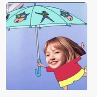 tác giả thích bóng bay màu hường