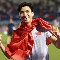 văn hậu