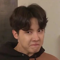 Park Hoseok (ba cậu)