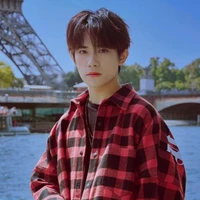Dịch Dương Thiên Tỉ _ bff na9