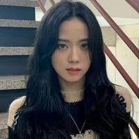 Kim Jisoo [ chị ]