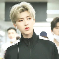 Thái Từ Khôn/Kun