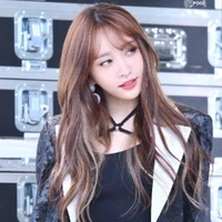 𝐉𝐞𝐨𝐧 𝐇𝐚𝐧𝐢(mẹ JK)