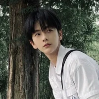 Hoàng Bạch Dương