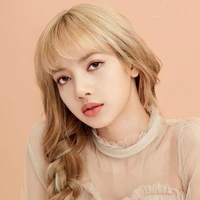 Lalisa -  Chị họ Cậu
