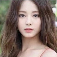 Choi Tzuyu - Bạn Ả