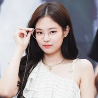 Kim Jennie