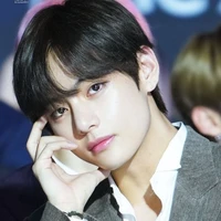 Kim Taehyung (anh)