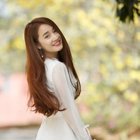 Nhã Phương (mẹ  Ngọc)