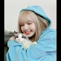 LISA/nàng