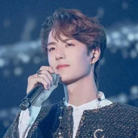 _Vương Nhất Bác_