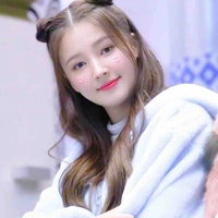 Cy cy gái xinh  ⭐️⭐️