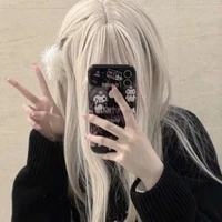 Hạ Tử Vy ( nu9 )