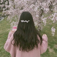 nu9 Lưu Hạ Chi( cô)