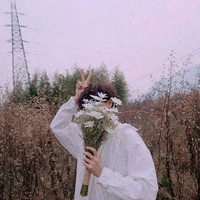 Trương Đình Quốc( bạn thân cô và Ngân)