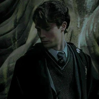 Tom riddle