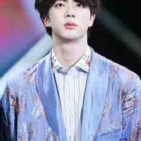 SeokJin ( Quản gia)