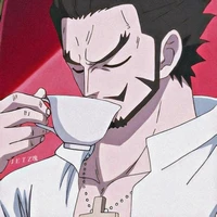Dracule Mihawk