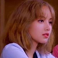 Lalisa Manobal [Cô]