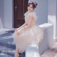 Hari Won ( mẹ Huy , Jun )