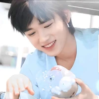 Tống Á Hiên
