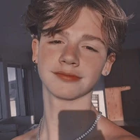 Em Ander ( Simon)