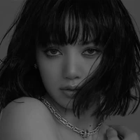 Lalisa Manobal [ Lisa ]