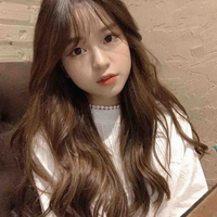 Lý Hân Vy 